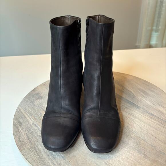 Coclico Black Leather Ankle Boots w/ Sculpted Wood Block Heel EU 39 US Size 8.5 - Picture 3 of 14